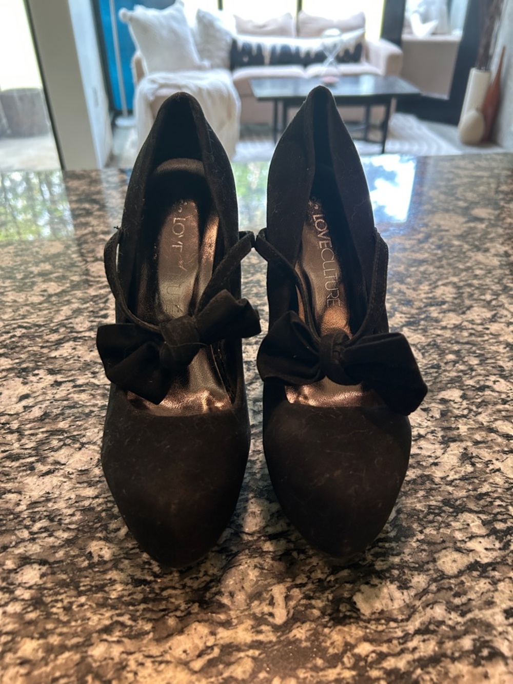 Love Culture Black Bow Pointed Toe Heels